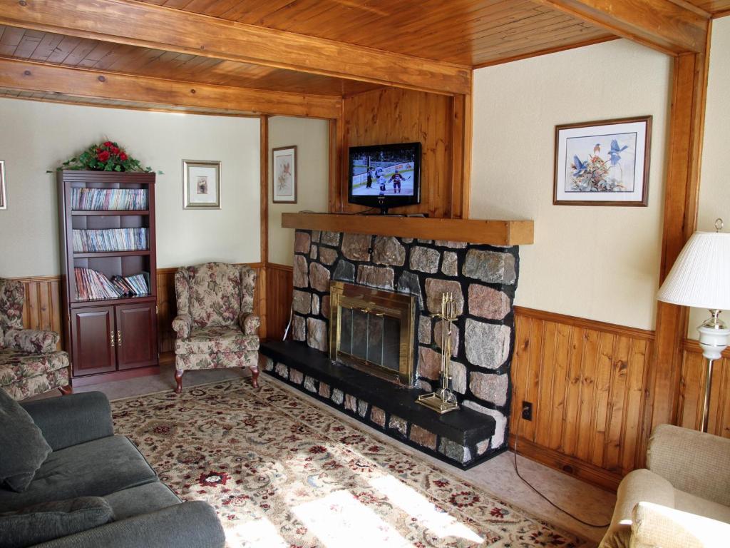 Auberge Motel 4 Saisons 블랑 사브론 외부 사진